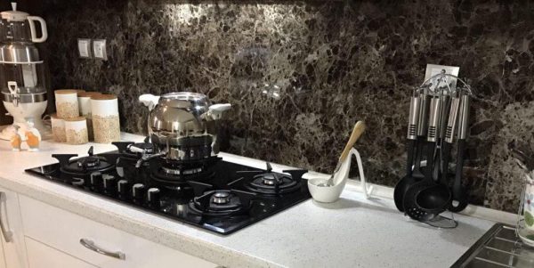 دیوارپوش بین کابینتی